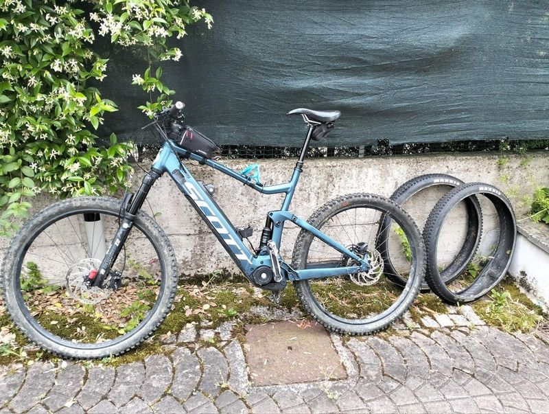 Used Scott Genius eRIDE 930 2022 2022 Mountainbike, Blue, 29 — image 11 of 13