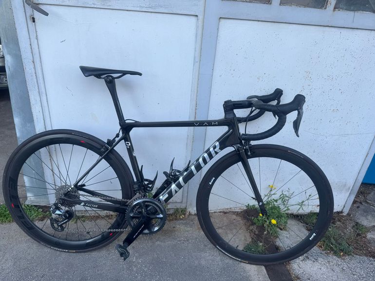 Used Factor O2 Shimano Dura Ace Di2 2021 Road & Gravel — image 2 of 3