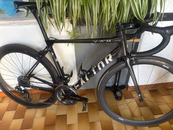 Used Factor O2 Shimano Dura Ace Di2 2021 Road & Gravel — image 3 of 3