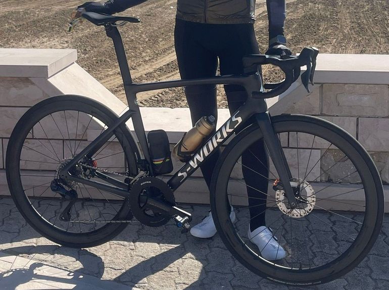 Used Specialized S-Works Tarmac SL7 - Dura Ace Di2 2023 2023 Road & Gravel — image 4 of 6
