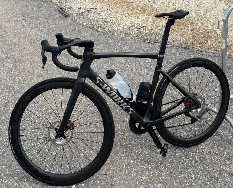 Used Specialized S-Works Tarmac SL7 - Dura Ace Di2 2023 2023 Road & Gravel — image 6 of 6