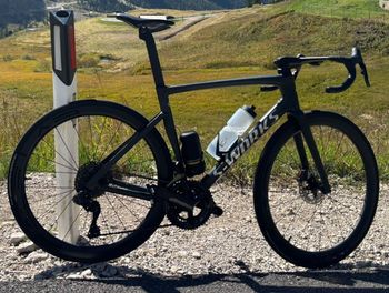 Used Specialized S-Works Tarmac SL7 - Dura Ace Di2 2023 2023 Road & Gravel — image 5 of 6