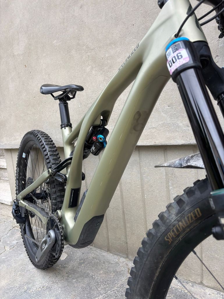 Used Specialized Stumpjumper EVO Expert 2024 2024 Mountainbike — image 4 of 12