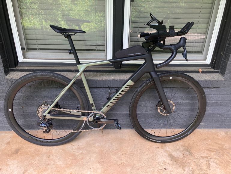 Used Canyon Grail CF SLX 8 AXS 2024 2024 Road & Gravel, Light Gray — image 1 of 7