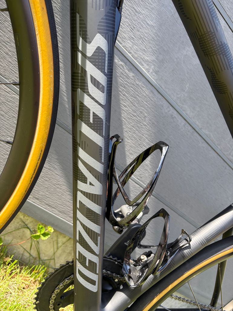 Used Specialized Tarmac SL6 Disc Comp 2020 2020 Road & Gravel — image 3 of 7