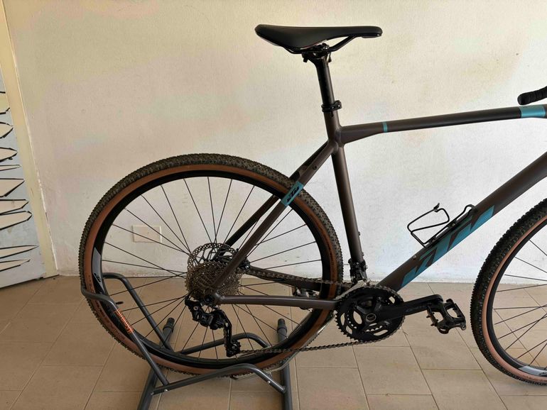 Used KTM X-STRADA 20 2024 2024 Road & Gravel, Light Gray — image 12 of 20