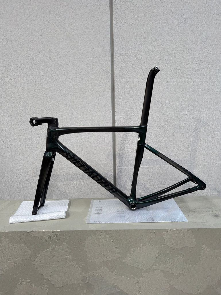 Used Specialized Tarmac SL7 Frameset 2021 Frameset 2021 Road & Gravel — image 2 of 4