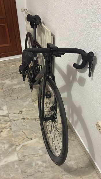Used Merida Scultura Shimano 105 Di2 2026 Road & Gravel — image 2 of 3