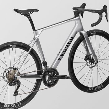 Used Canyon Endurace CF SLX 7 Di2 2026 2026 Road & Gravel, Hellgrau — image 2 of 8