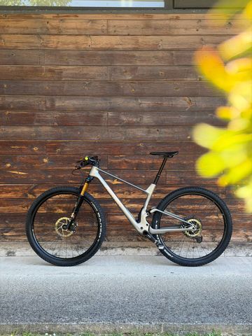Used Berria MAKO 7 2024 2024 Mountainbike, Light Gray, 29 — image 1 of 16