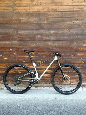 Used Berria MAKO 7 2024 2024 Mountainbike, Light Gray, 29 — image 6 of 16