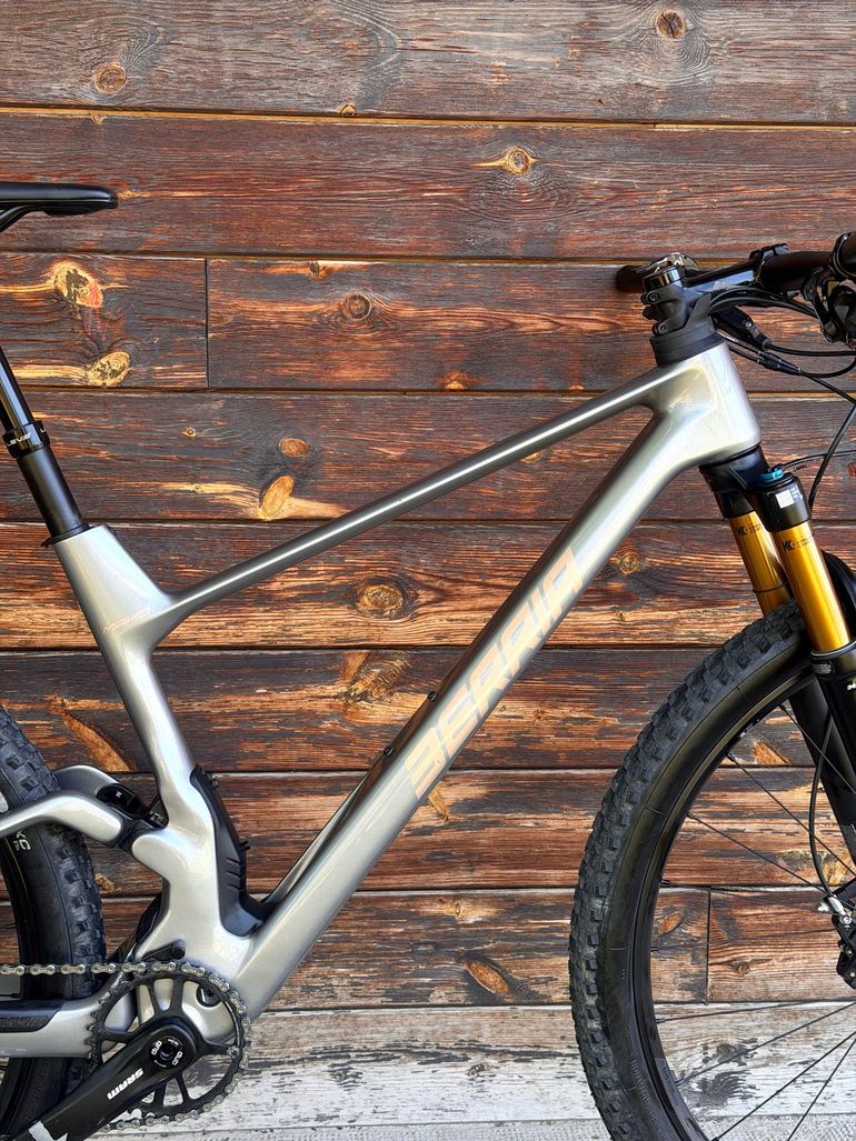 Used Berria MAKO 7 2024 2024 Mountainbike, Light Gray, 29 — image 4 of 16