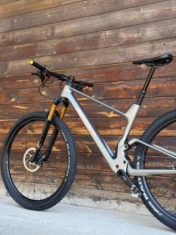 Used Berria MAKO 7 2024 2024 Mountainbike, Light Gray, 29 — image 5 of 16