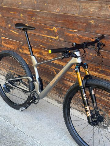 Used Berria MAKO 7 2024 2024 Mountainbike, Light Gray, 29 — image 2 of 16