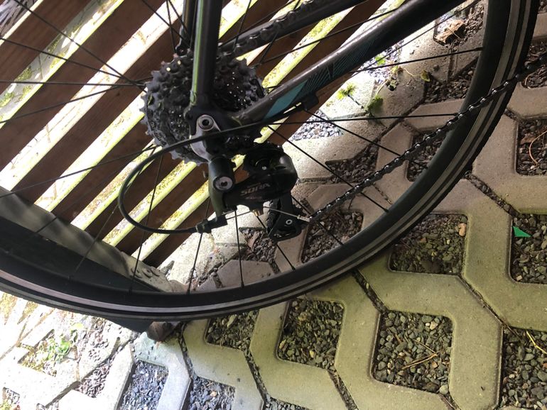 Used Scott Contessa Speedster 45 2017 2017 Road & Gravel, Schwarz — image 8 of 9