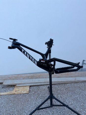Canyon Sender CFR FMD 2021 Frameset 2021 Mountainbike usato, Nero — immagine 9 di 16
