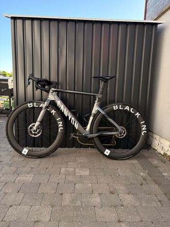 Used Canyon Aeroad CF SLX 7 AXS SPEED 2025 2025 Route & Gravel