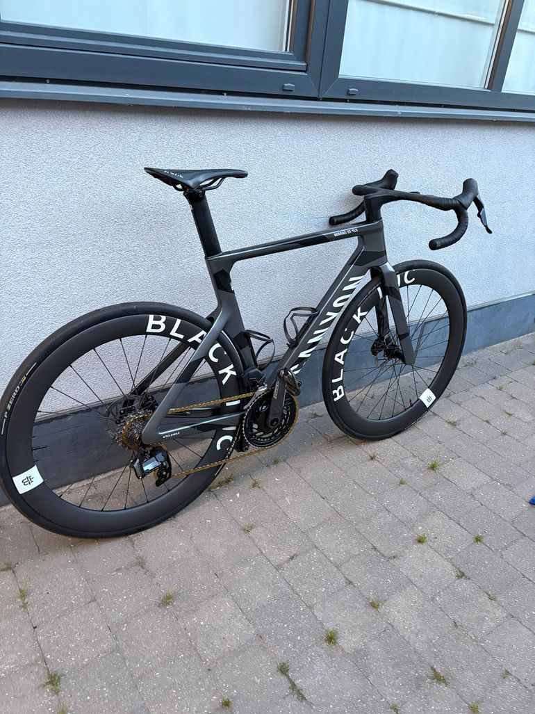 Used Canyon Aeroad CF SLX 7 AXS SPEED 2025 2025 Road & Gravel — image 7 of 10