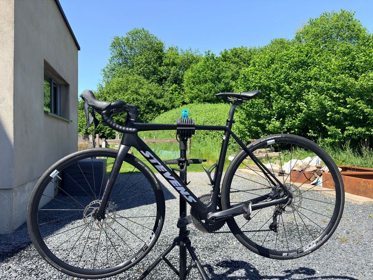 Used Stevens Izoard Pro Disc 2023 2023 Road & Gravel, Black — image 4 of 8