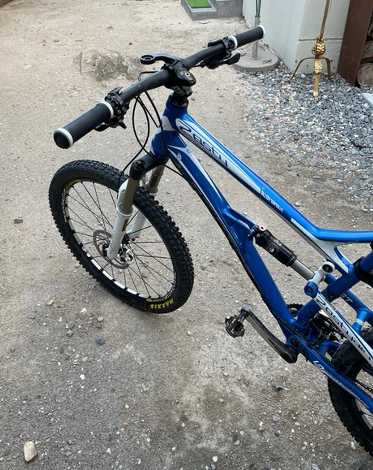 Used Lapierre 214 2011 Mountainbike, Blue — image 6 of 7