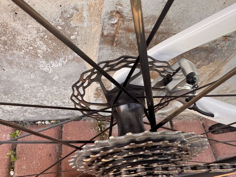 Used Colnago Y1Rs Sram Red eTap AXS 2025 2025 Road & Gravel — image 5 of 9