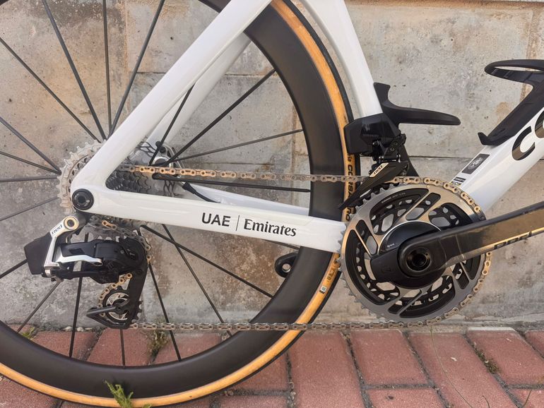 Used Colnago Y1Rs Sram Red eTap AXS 2025 2025 Road & Gravel — image 4 of 9