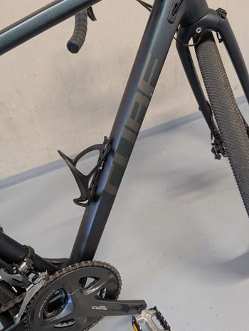Used CUBE NUROAD FE 2023 2023 Road & Gravel, Black — image 8 of 13