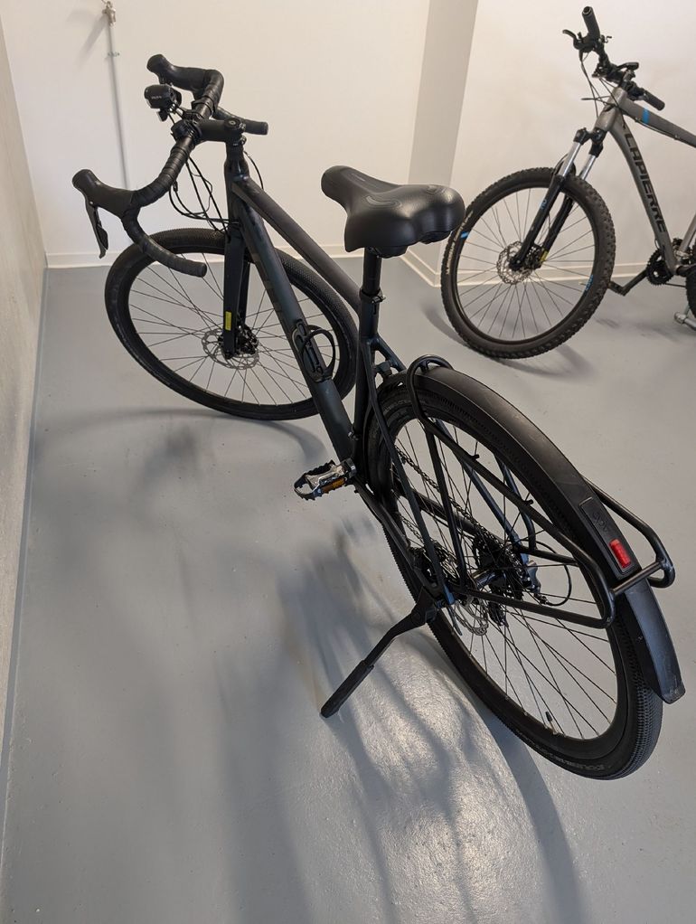 Used CUBE NUROAD FE 2023 2023 Road & Gravel, Black — image 7 of 13