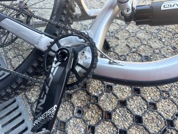 Used Transition Tr11 SRAM GX DH 2024 Mountainbike, Light Gray, Mixed — image 12 of 21