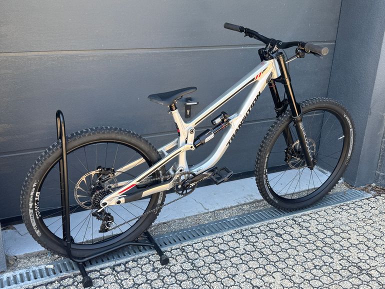 Used Transition Tr11 SRAM GX DH 2024 Mountainbike — image 2 of 5