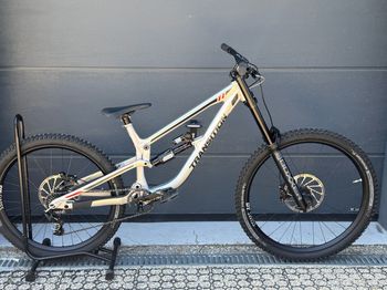 Used Transition Tr11 SRAM GX DH 2024 MTB