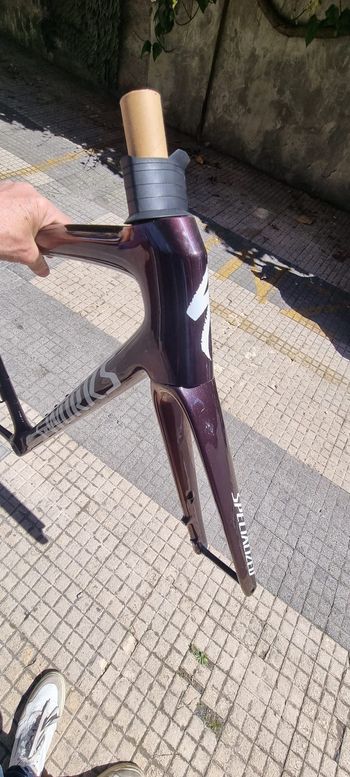 Used Specialized S-Works Tarmac SL8 Frameset - FACT 12r Carbon 2025 Frameset 2025 Road & Gravel — image 2 of 6
