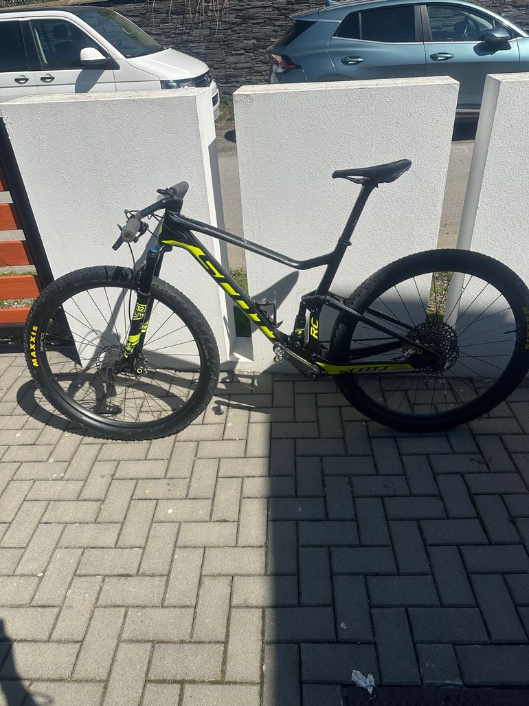 Used Scott Contessa Spark RC 900 WC 2021 2021 Mountainbike — image 2 of 6