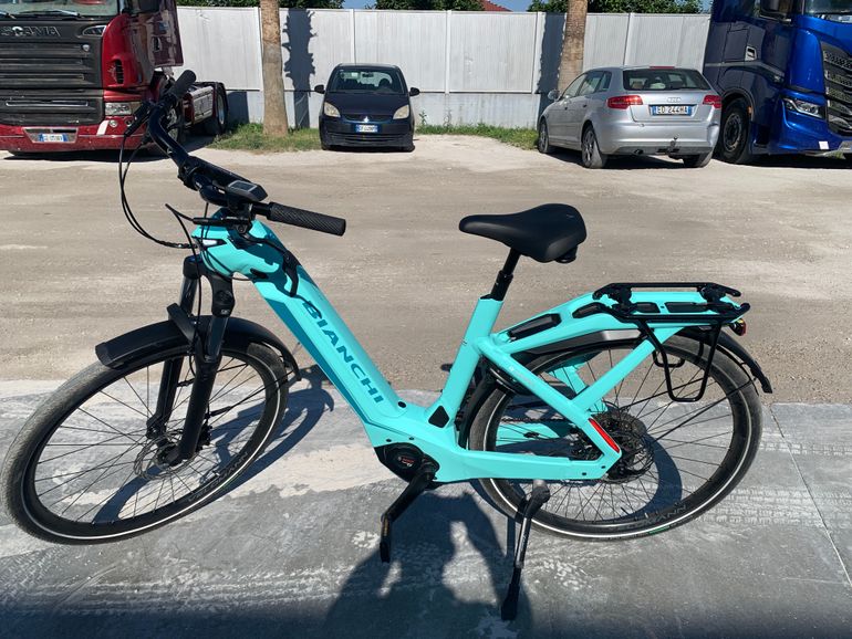 Used Bianchi e-Omnia C Type DEORE 2025 2025 Urban, Green — image 1 of 8