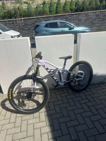 Tweedehands Trek Remedy SRAM GX Eagle 2020 Mountainbike — afbeelding 1 van 7