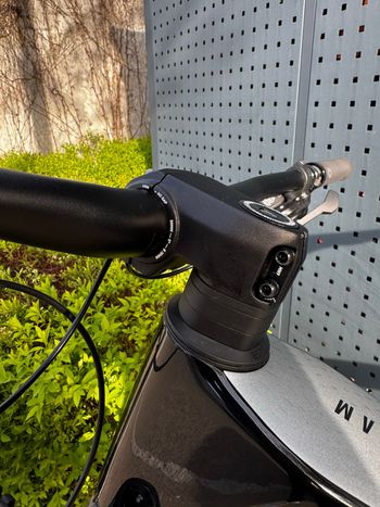 Used Focus JAM 8.8 2022 2022 Mountainbike, Nero — image 10 of 14