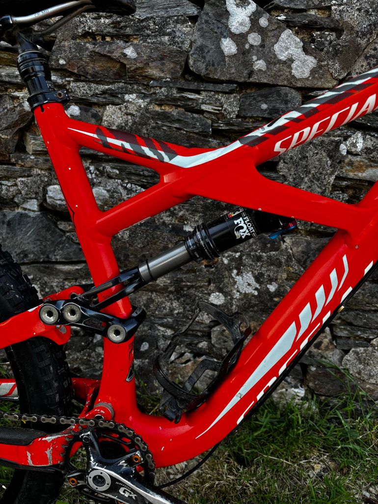 Used Specialized Enduro Comp 650b 2016 2016 Mountainbike, Orange — image 3 of 5