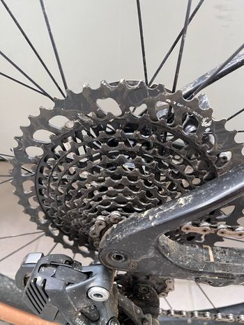 Used Megamo FACTORY Elite 05 2021 2021 Mountainbike, Black — image 6 of 12