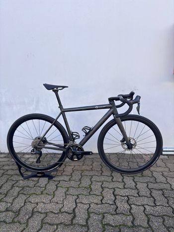 Used Officine Mattio Officine Mattio Custom Shimano 105 Di2 2020 Route & Gravel