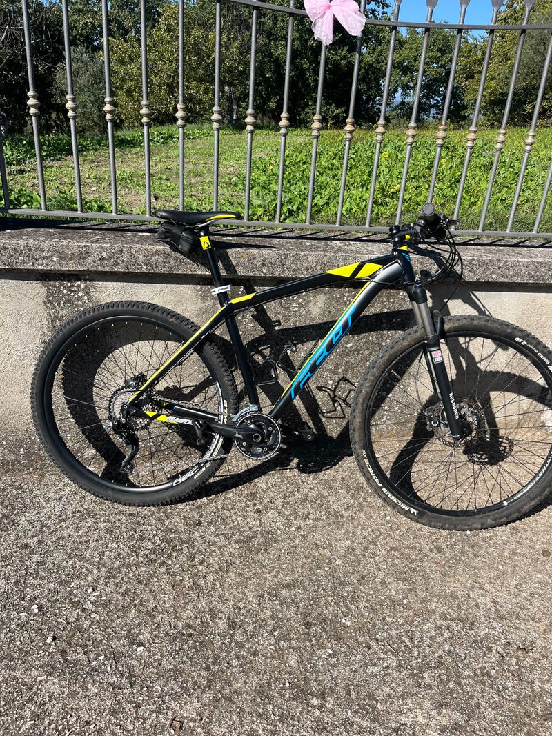 Used Felt Nine 50 2016 2016 MTB