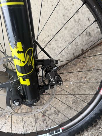 Used Commencal META AM V4.2 NEW ZEALAND 2018 2018 Mountainbike — image 18 of 20