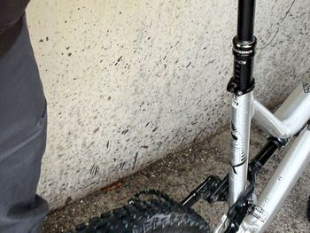 Used Commencal META AM V4.2 NEW ZEALAND 2018 2018 Mountainbike — image 6 of 20