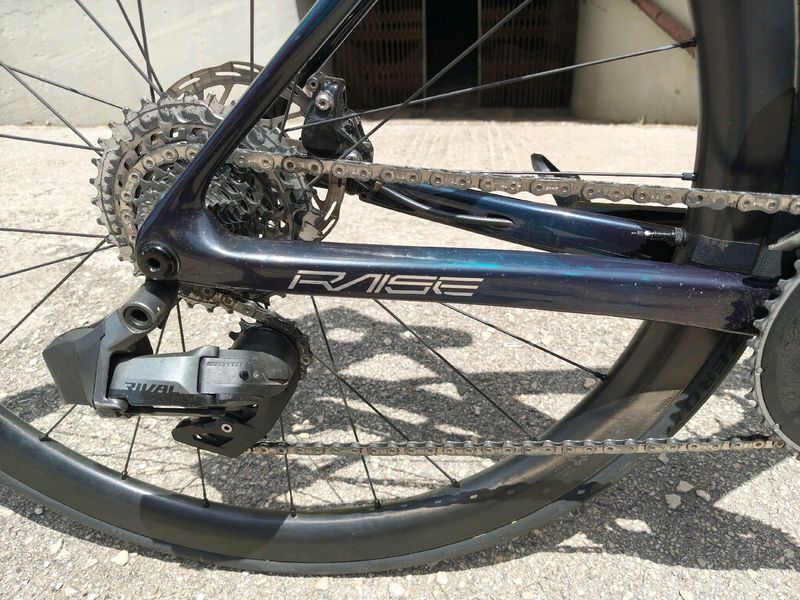 Megamo RAISE AXS 09 2022 2022 Road & Gravel usato, Blu — immagine 15 di 16