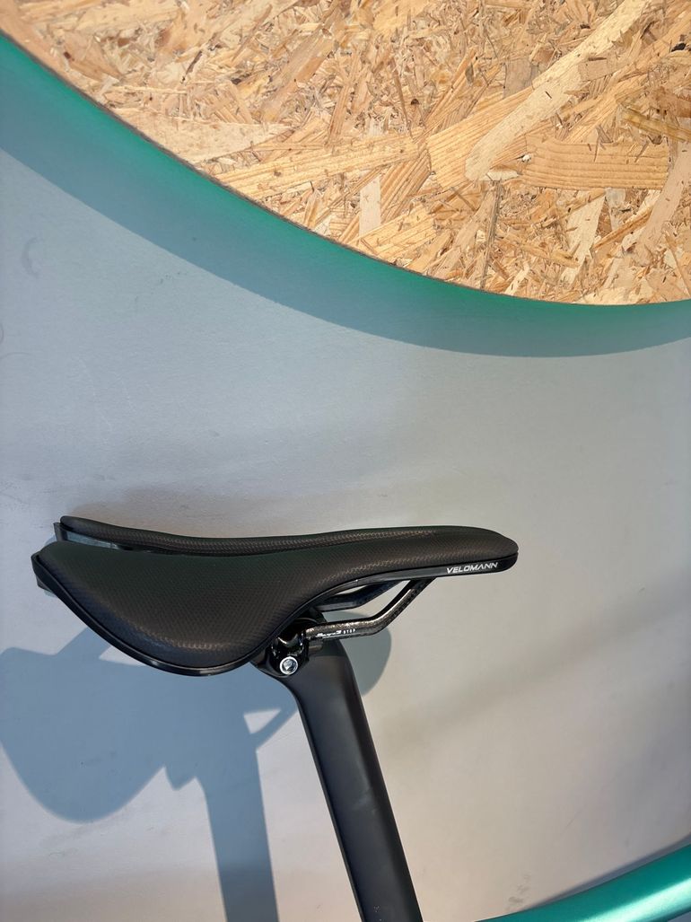 Used Bianchi Specialissima PRO Ultegra Di2 2025 2025 Road & Gravel, Green — image 7 of 13