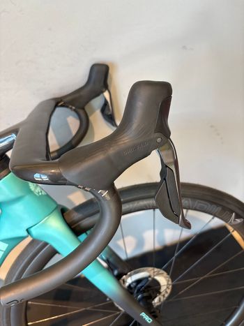 Used Bianchi Specialissima PRO Ultegra Di2 2025 2025 Road & Gravel, Green — image 5 of 13