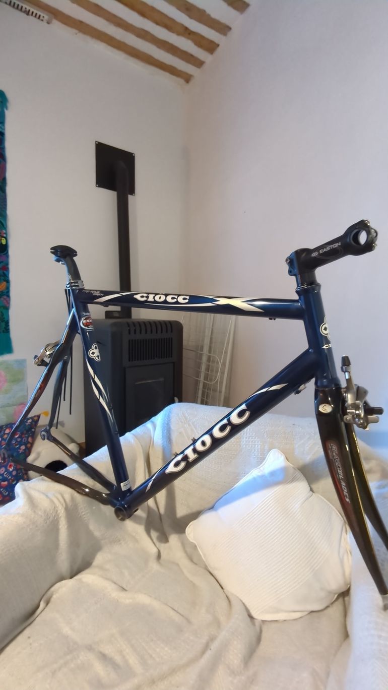 Used CIÖCC Pro Race Carbon Vintage Frameset 2010 Road & Gravel, Blue — image 2 of 16