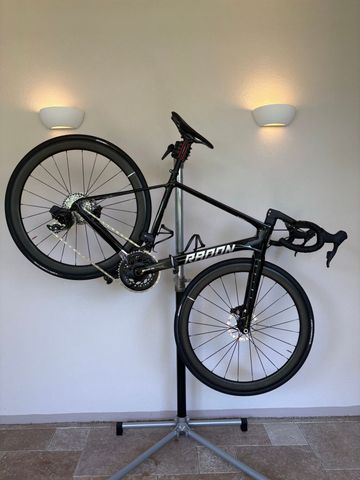Used Radon SPIRE 10.0 2024 2024 Road & Gravel, Black — image 1 of 12