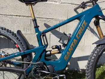 Used Santa Cruz BULLIT X01 AXS RSV / Carbon CC 2024 2024 Mountainbike — image 4 of 9