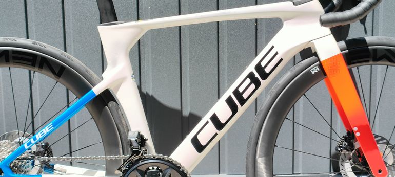 Used CUBE LITENING AERO C:68X Teamline / Shimano Ultegra Di2 2x12 2026 Road & Gravel, Blanco — image 4 of 39
