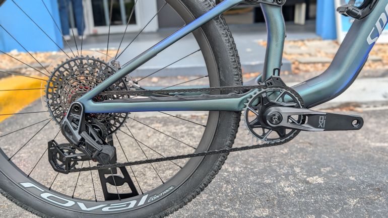 Used Specialized Epic 8 Pro 2025 2025 Mountainbike, Blue, 29 — image 3 of 5